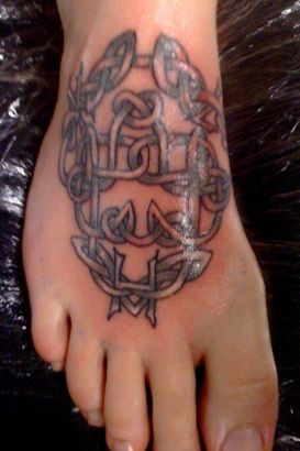 Celtic Knot Feet Tattoo Pic